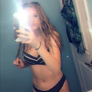 Meet your Posher, Alyssa